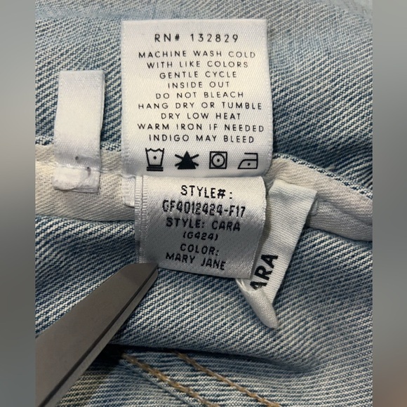 GRLFRND Cara Cropped Jean Jacket in Mary Jane Size XS - Picture 6 of 8